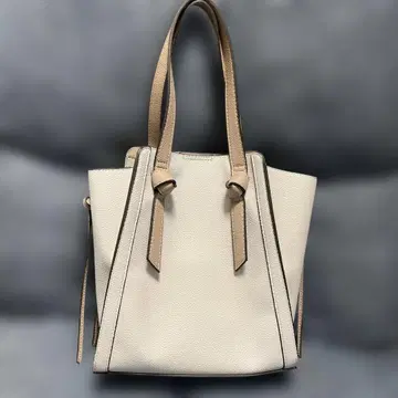 글로벌 워크. 스페 경량 변형 3WAYBAG (아이보리&베이지색)