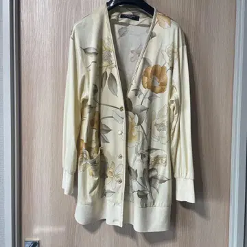 LEONARD 꽃무늬 가디건 긴팔 아이보리