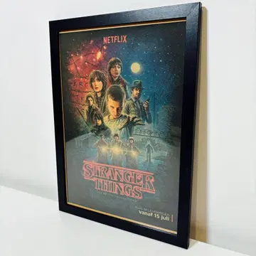 [블랙 액자 포스터] 스트레인저 싱스 StrangerThings1