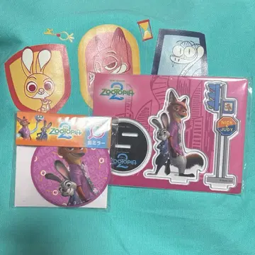 주토피아2 Happy 복권 닉 주디 아크릴 스탠드 캔 거울