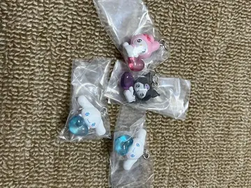 산리오 에모큥 마크 액세서리 시나모롤 마이멜로디 쿠로미