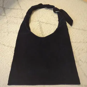 올가을 구매! 네이비 벨로아 숄더백