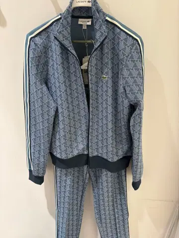 신상 LACOSTE 모노그램 셋업