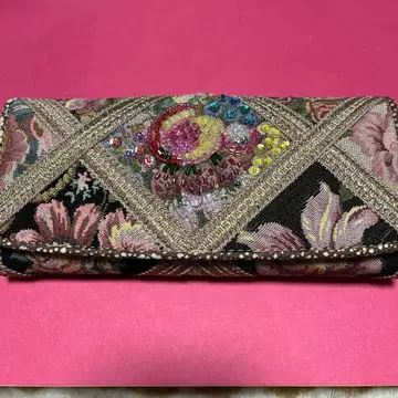 [새상품급] Think Bee! 장지갑