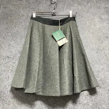 새상품 오닐 오브 더블린 별주 스픽 앤 스팬 콜라보 울 스커트