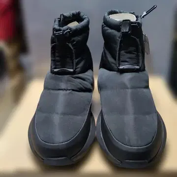 DESCENTE 방한 부츠 블랙