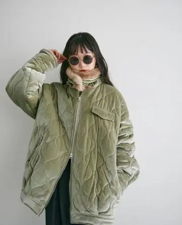 [ MURUA YUKKO 콜라보 ] 퍼 칼라 벨로아 블루종