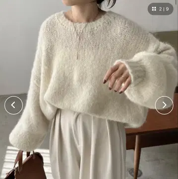 [연말 처분] 큼직한 모헤어 니트 복슬복슬 니트