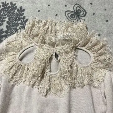 blugirl 극상 레이스 스웨터