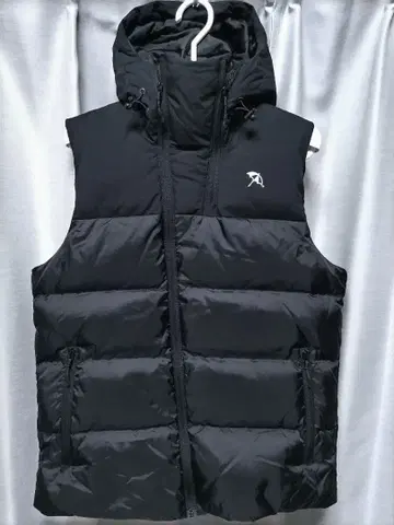 새상품급 아놀드 파머 다운 베스트 후디 블랙