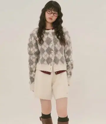 loin nuit 로완뉴이 니트 가디건 숏 니트 팬츠 세트