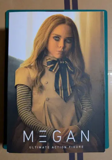 상자에 데미지 있음 NECA 미건 얼티밋 액션 피규어