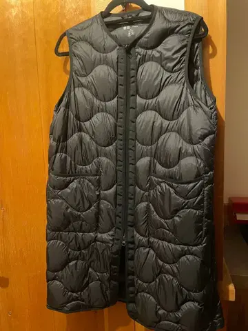 UNIQLO x Theory 울트라 라이트 다운 롱 베스트 블랙