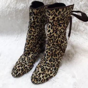 새상품급 힐즈아베뉴 부츠 백리본 아치 밑창 레오파드 24