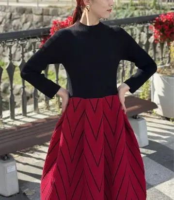 택 포함 미사용 CFCL 롱 원피스