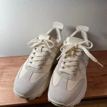 JOY&MARIO 화이트 스니커즈 24.0cm