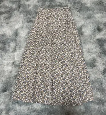 Crisp 크리스프 스커트 꽃무늬 베이지 블루 프리 사이즈