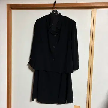 츠우한세이카츠 여성용 블랙 포멀 2세트