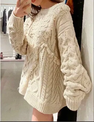 EVRIS 프린지 부착 케이블 짜임 니트 스웨터