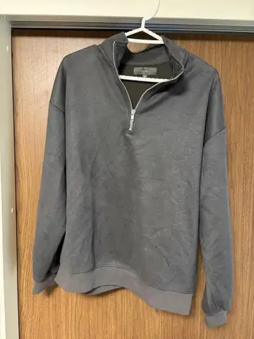 CLEL 그레이 하프 지퍼 스웨터 S 사이즈
