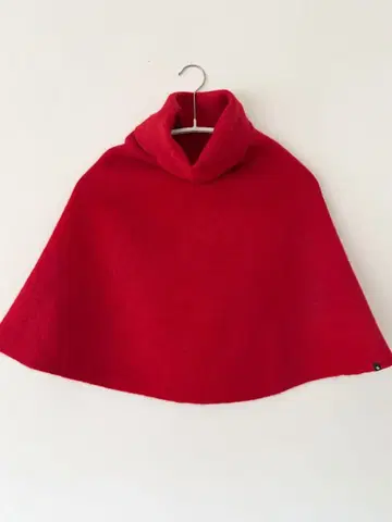 세실리 텔레 하이넥 판초 red