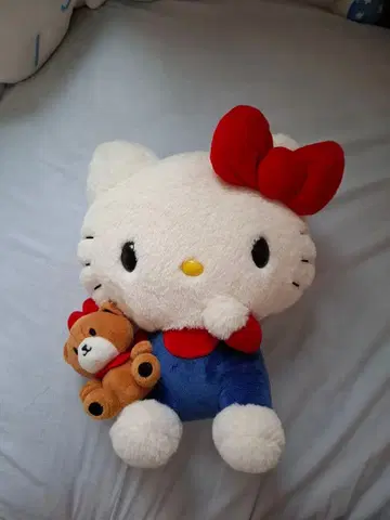 헬로키티 봉제 인형 약 30cm