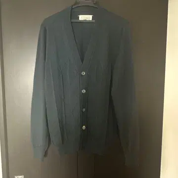 다크 그린 다이아몬드 패턴 가디건