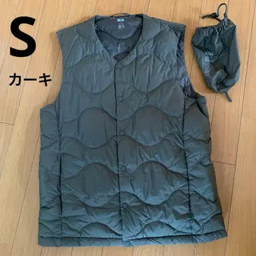 유니클로 울트라 라이트 다운 베스트