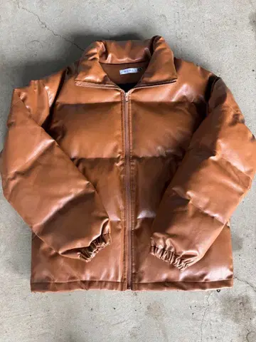 브라운 합성 피혁 다운 자켓