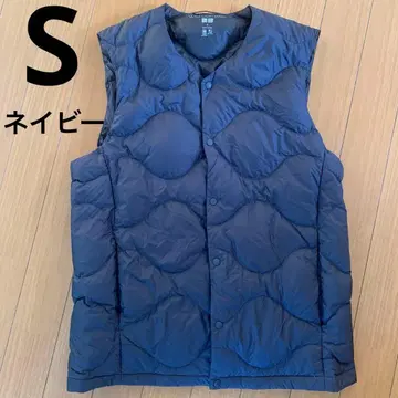 유니클로 울트라 라이트 다운 베스트