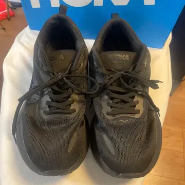 호카 본디 8 스니커즈 27cm