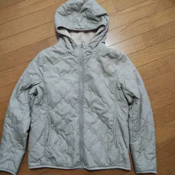 유니클로 후드 부착 퀼팅 보아 자켓