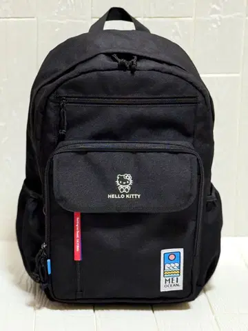 [새상품급] MEI OCEAN 헬로키티 블랙 백팩 내부 키티 패턴 핑크
