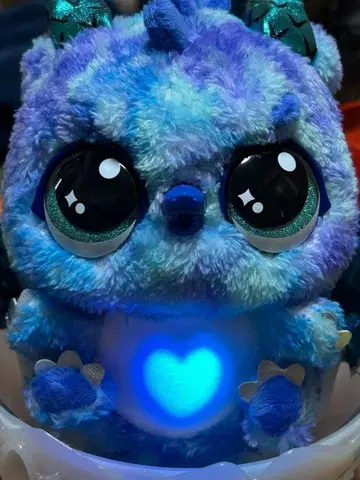 태어난 우모 얼라이브 부화만