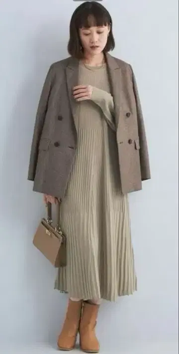 플레어 니트 원피스