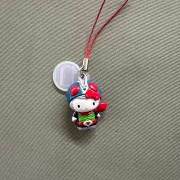 나리키리! 헬로키티 가면라이더 키링