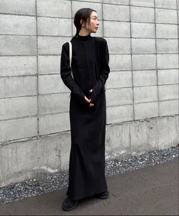 SELECTMOCA by son 핑거 슬리브 프티 하이 립 원피스