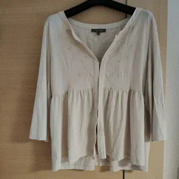 LAURA ASHLEY 자수 셔츠 L 사이즈