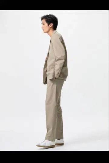 [UNIQLO] 감동 자켓 팬츠 셋업