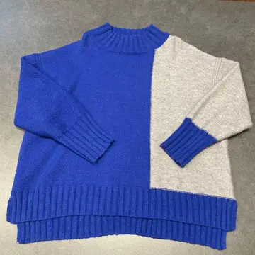 BouJeloud 파랑과 그레이의 바이컬러 스웨터