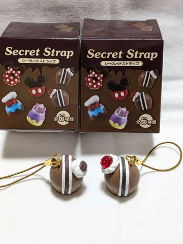 디즈니 미키 & 프렌즈 시크릿 스트랩 칩 & 데일