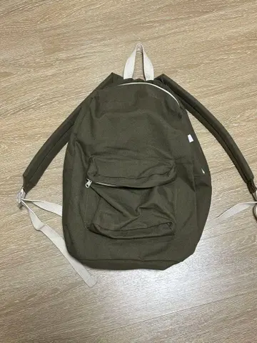 로스앤젤레스 어패럴 백팩