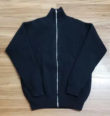 [ UNFOLLOW ] 드라이버즈 니트 사이즈 3