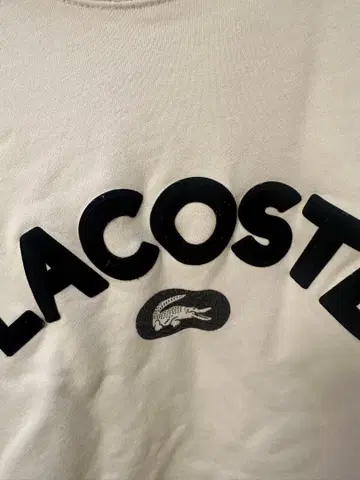 LACOSTE 화이트 맨투맨 M 사이즈