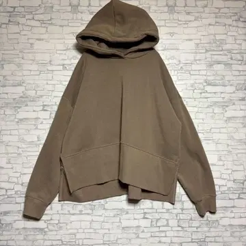 [ 어댑트 ] 브라운 후드 부착 오버 사이즈 후드티