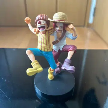 원피스 유년기 샹크스와 배기