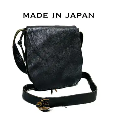 일본제 숄더백 블랙 가죽 주름 있음 핸드메이드 올 가죽