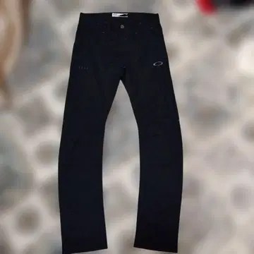 Oakley 슬림핏 팬츠 w32 블랙 미사용