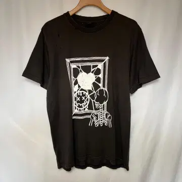 넘버나인 데미지 T셔츠 에밀리 기 2 스컬