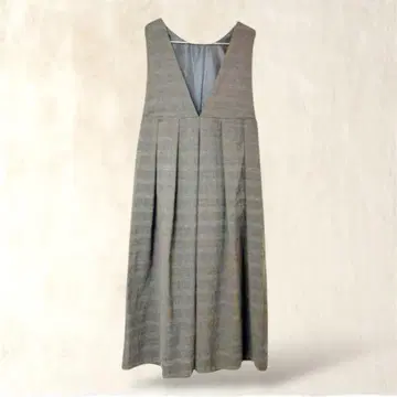 택 포함 오버롤 스커트 M 그레이 계열 깊은 V넥 체크 무늬 플레어